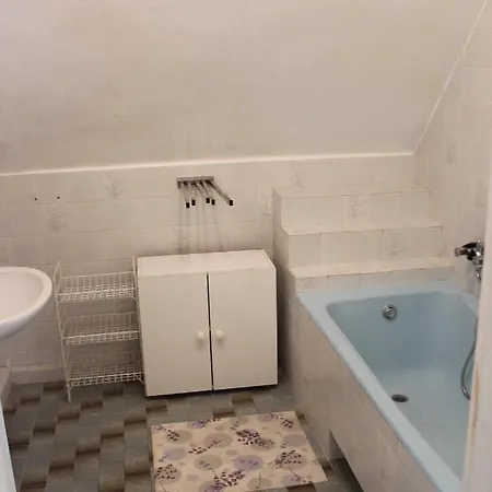 Kriszta Apartmanhaz Apartamento