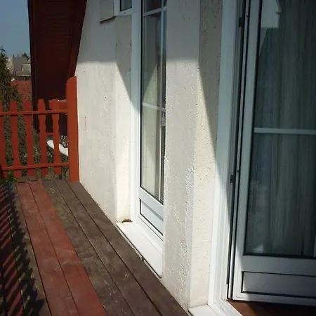 Kriszta Apartmanhaz * Balatonlelle