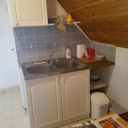 Apartamento Kriszta Apartmanhaz *