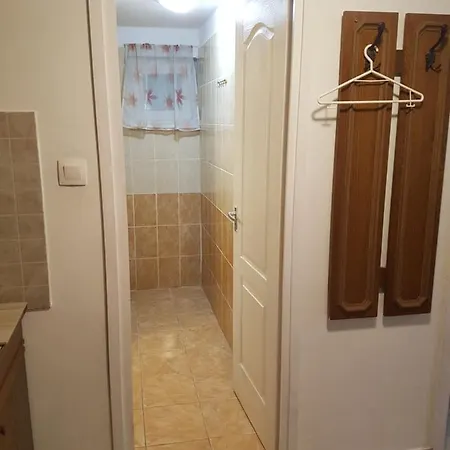 Apartamento Kriszta Apartmanhaz