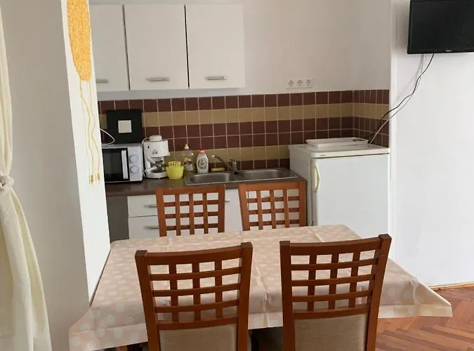 Appartement Kriszta Apartmanhaz Balatonlelle