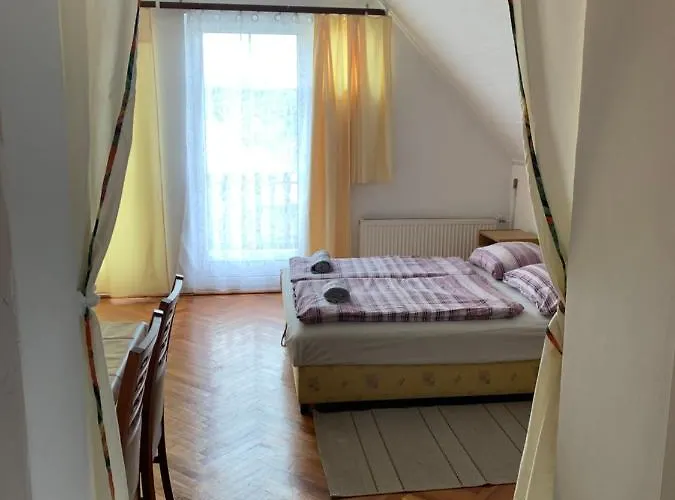 Kriszta Apartmanhaz Appartement *